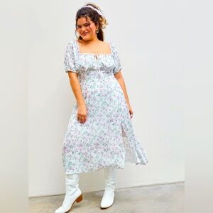 White with purple flowers size 22-24 never warn.